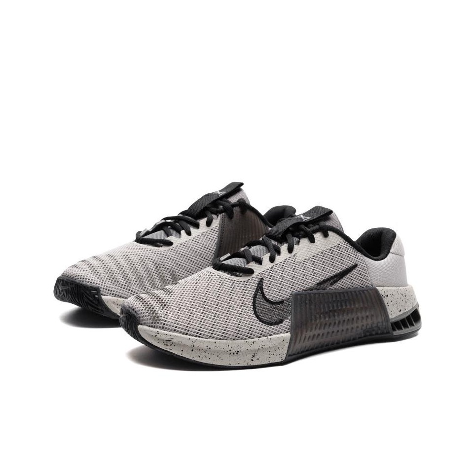 ナイキ メトコン 9 レースアップ ロートップ カジュアルシ - Nike Shoes Metcon 9 のレビューと価格